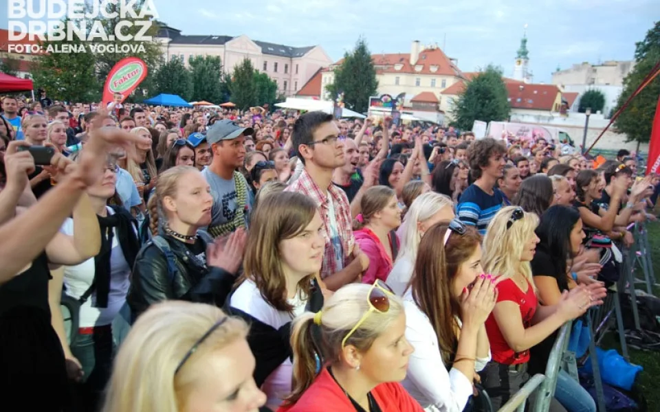 Stmívá se a atmosféra graduje
