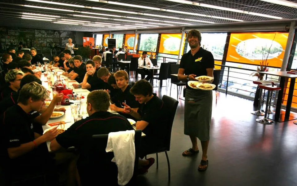Restaurace Stanley´s v Hokejovém Centru Pouzar