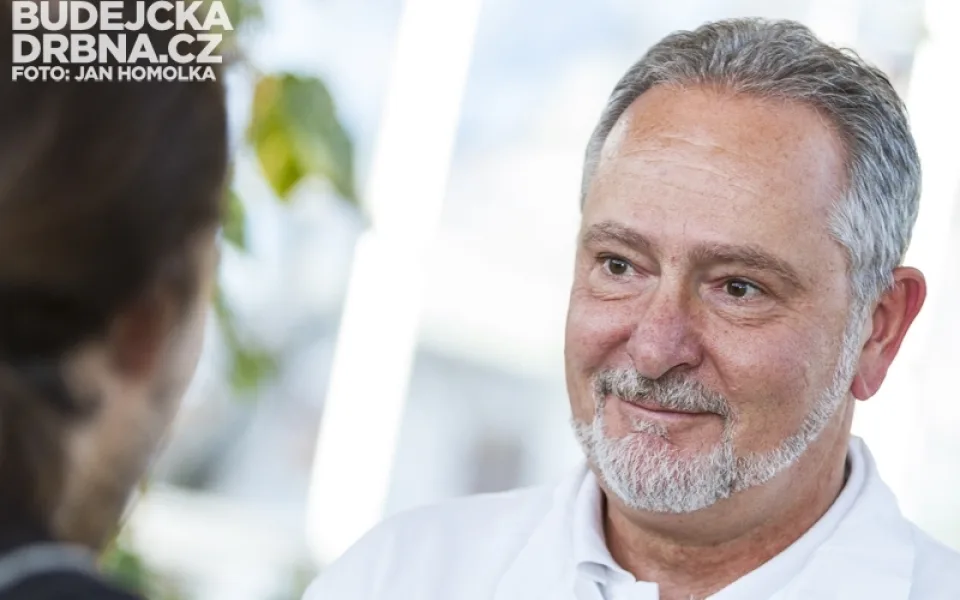 Primář dětského oddělení MUDr. Vladimír Smrčka