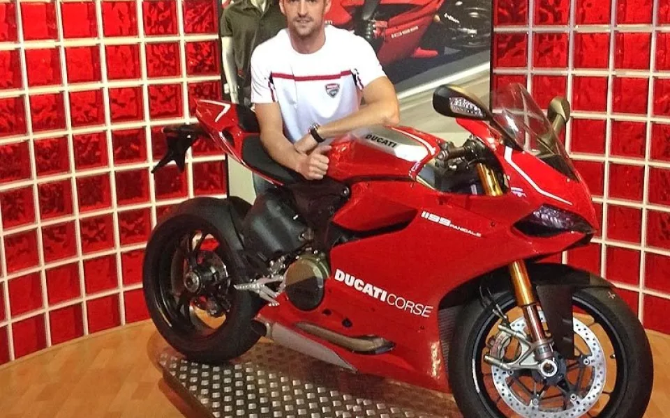 Jakub Smrž se strojem Ducati 1199 Panigale