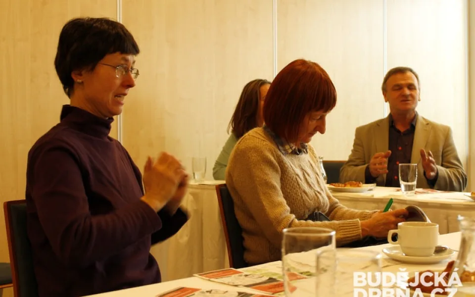 Tisková konference Agentury pro neslyšící