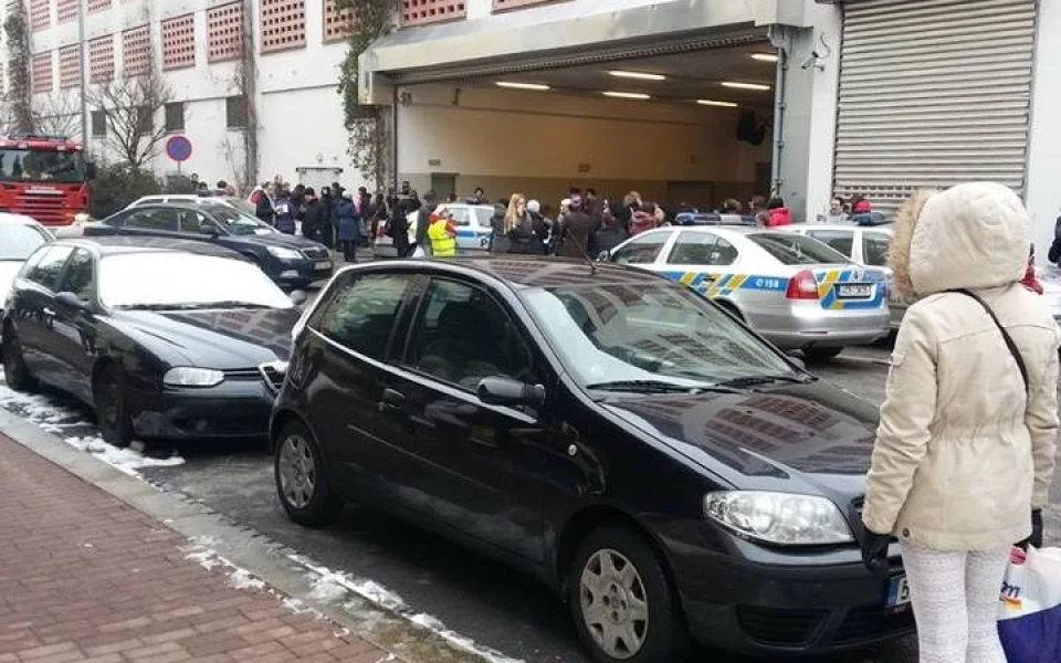 Evakuované IGY Centrum