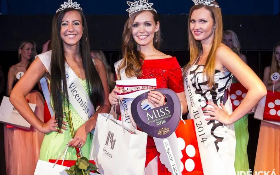 Slavnostní večer soutěže Miss Jihočeské univerzity