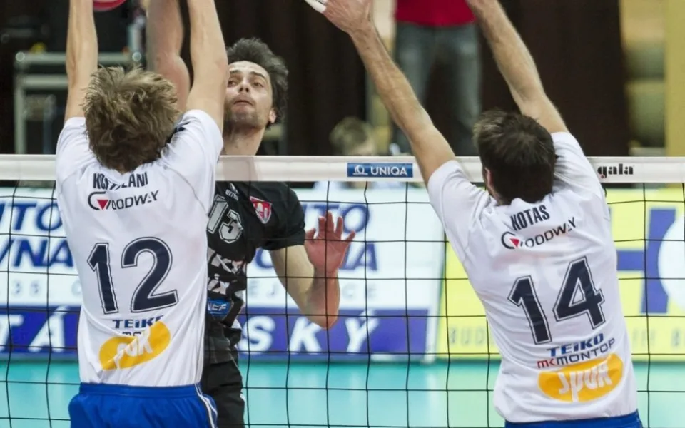Tomáš Fila útočí proti zlínskému bloku