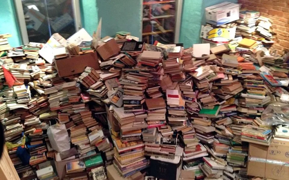 Organizátorům festivalu Literatura (ne)žije! se sešlo už přes sedm tisíc knih