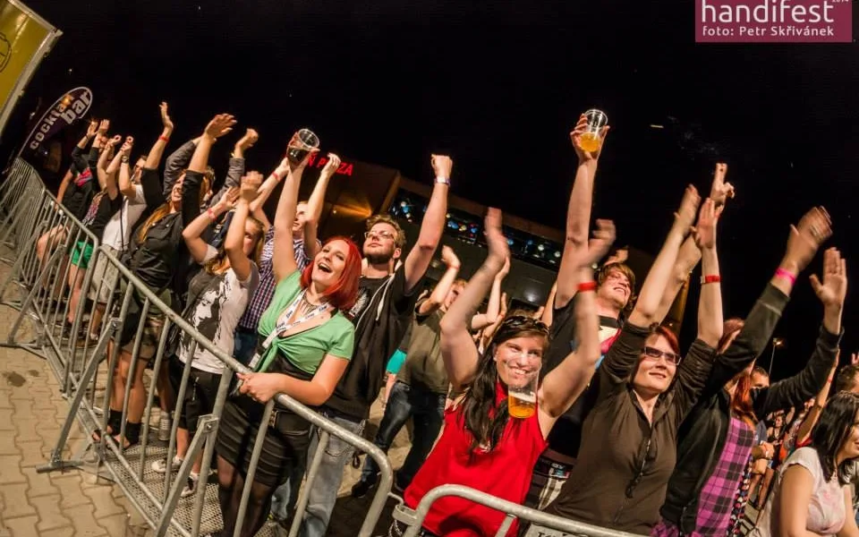 Ani plzeňský Handifest se velké přízni návštěvníků netěšil