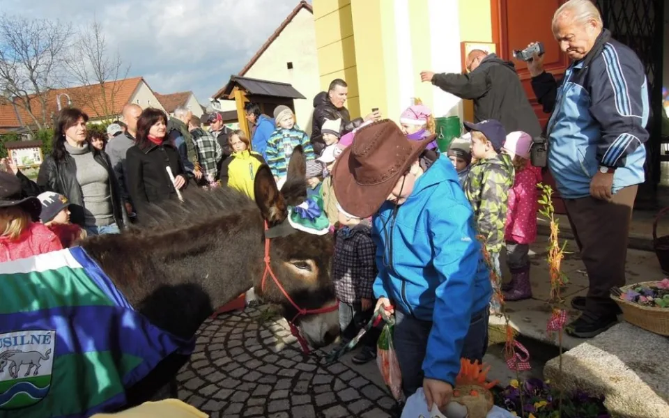 Křest oslíka v Úsilném