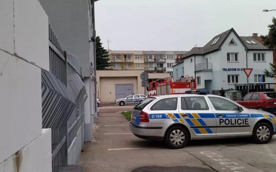 Zásah policistů a hasičů v Lipenské ulici