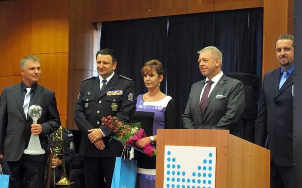 Josef Krump, Václav Kučera a Jana Červinková převzali ocenění z rukou ministra vnitra Milana Chovance a policejního prezidenta Tomáše Tuhého