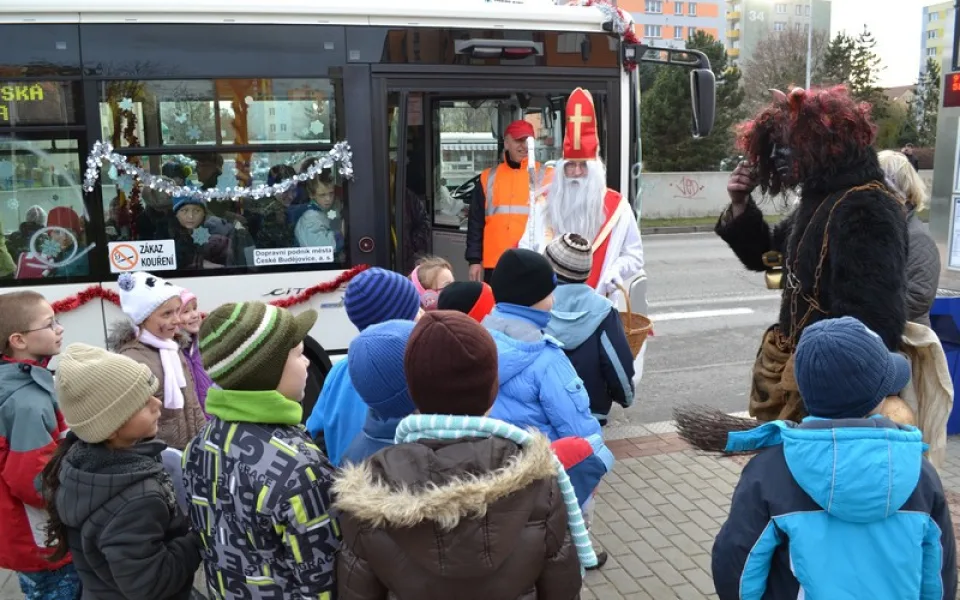 Mikulášský autobus