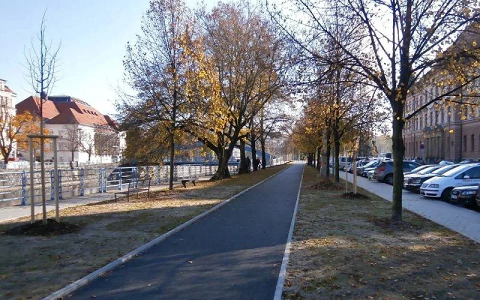 Obnovené Zátkovo nábřeží