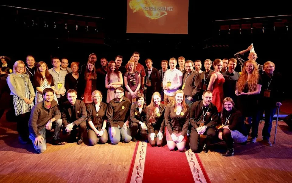 Filmaři a realizační tým čtvrtého ročníku Festivalu Černá věž