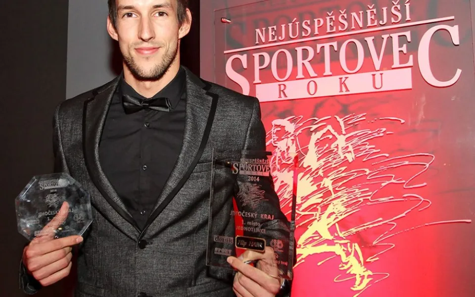 Filip Habr vyhrál anketu Nejúspěšnější sportovec roku 2014 Jihočeského kraje. Zároveň převzal ocenění pro nejlepší kolektiv - VK Jihostroj České Budějovice