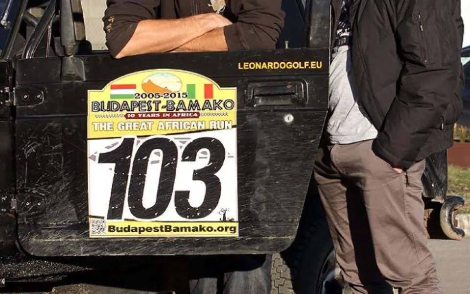 Tomáš Chocholáček a Tomáš Gábriš (zleva) před odjezdem na Budapešť-Bamako