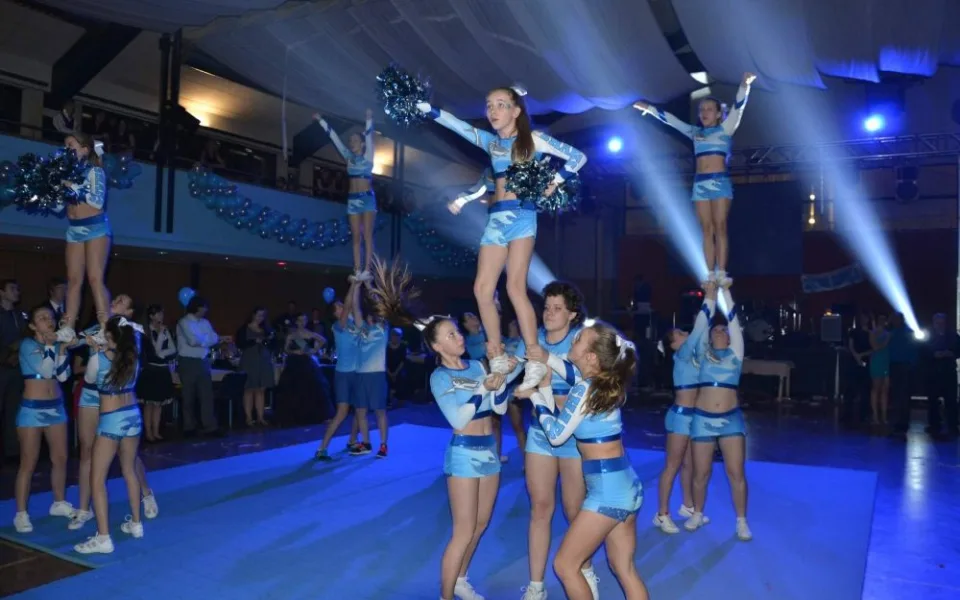 Sharks Cheerleaders Ledenice