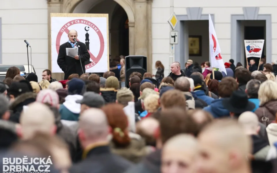 V Budějcích protestovali proti islámu