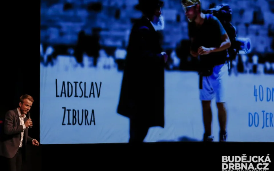 Ladislav Zibura vyprávěl divákům v DK Metropol o cestě do Jeruzaléma