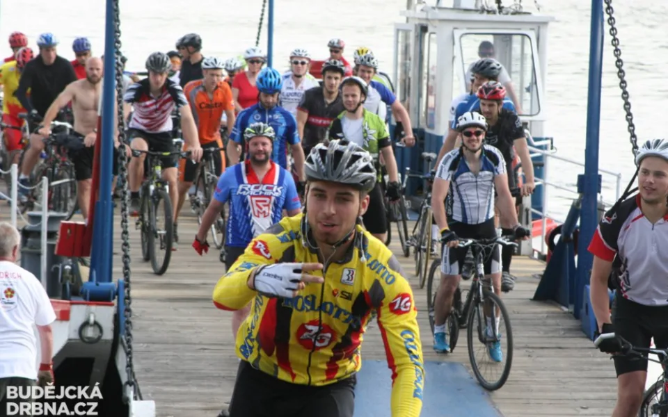 Dušan Žovinec překvapivě v čele pelotonu