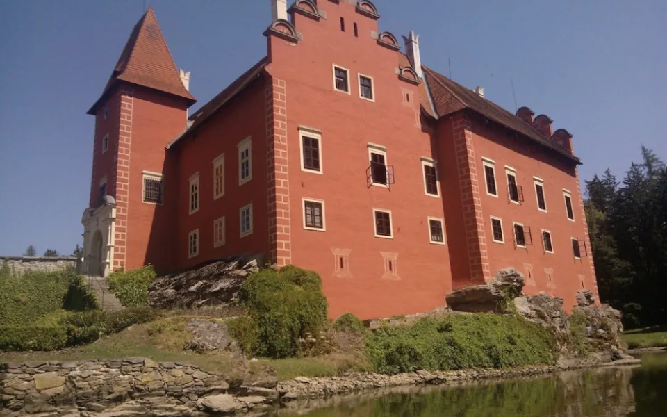 Červená Lhota