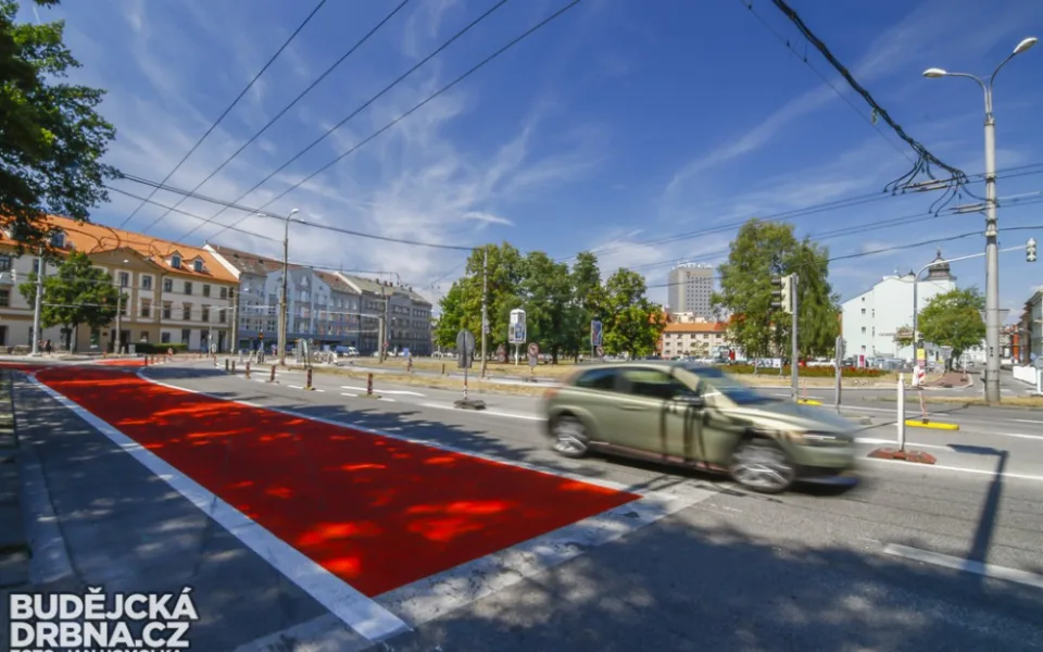 Zrekonstruovaná Husova třída a Mariánské náměstí