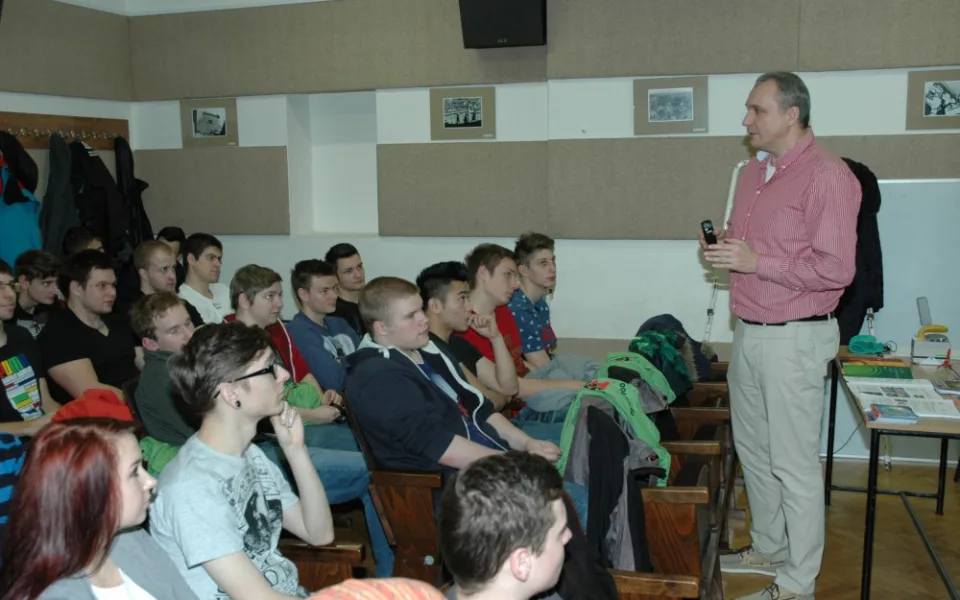Václav Havlíček debatuje se studenty