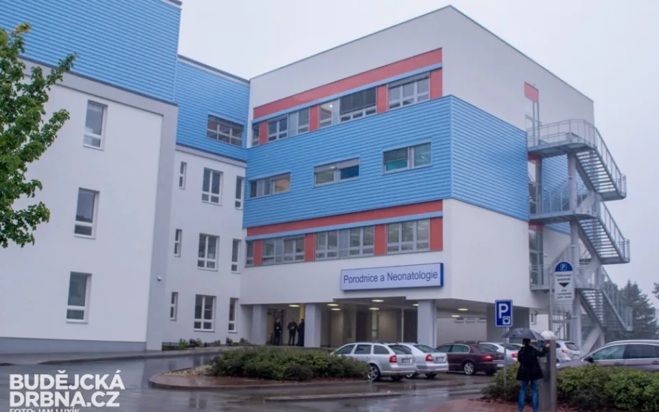 Porodnice a neonatologie