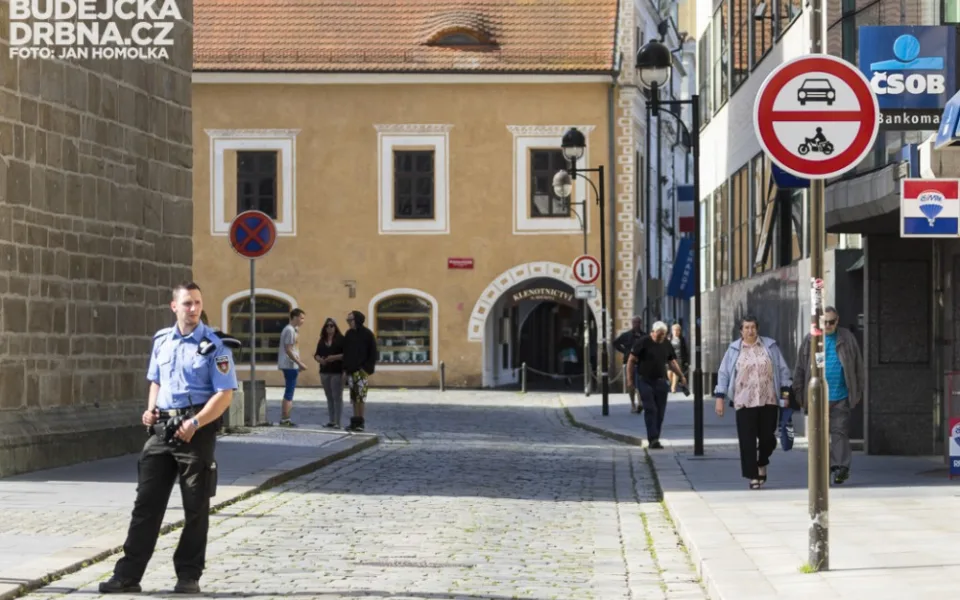 Uzavírka byla důsledně hlídána