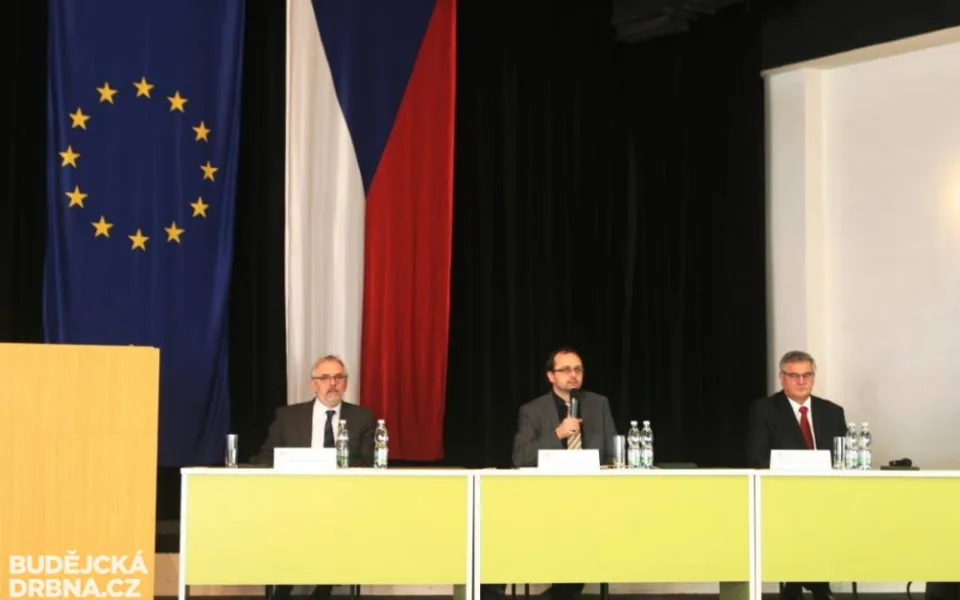 Diskuse v Aule Jihočeské univerzity