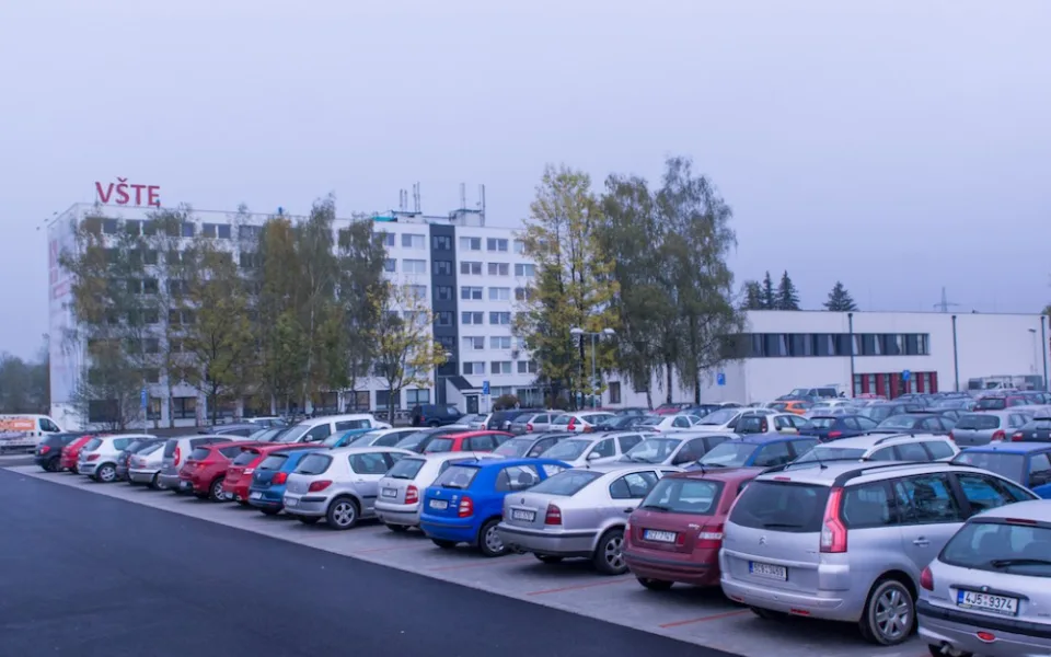 Vysoká škola technická a ekonomická