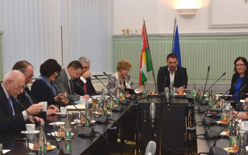 Jednání hejtmana Jiřího Zimoly a krajských radních s jihočeskými poslanci a senátory