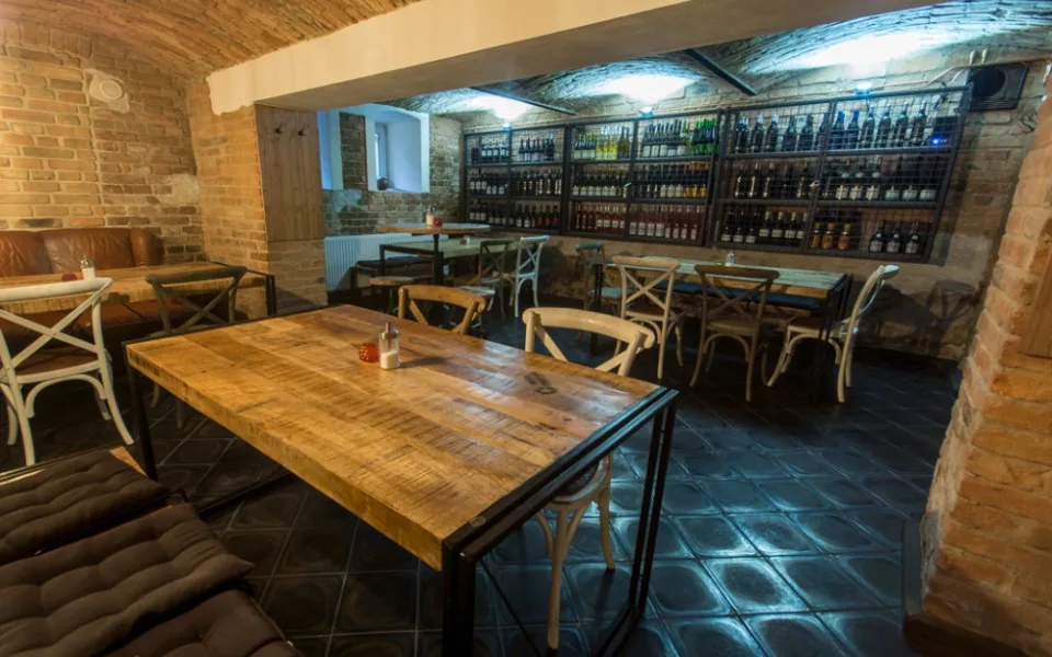 Vinný bar