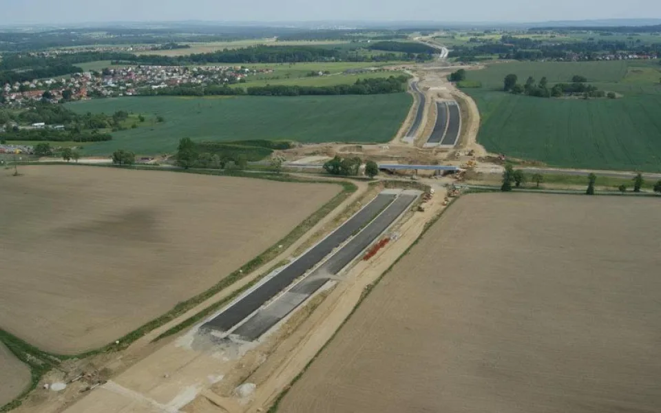 Výstavba dálnice D3