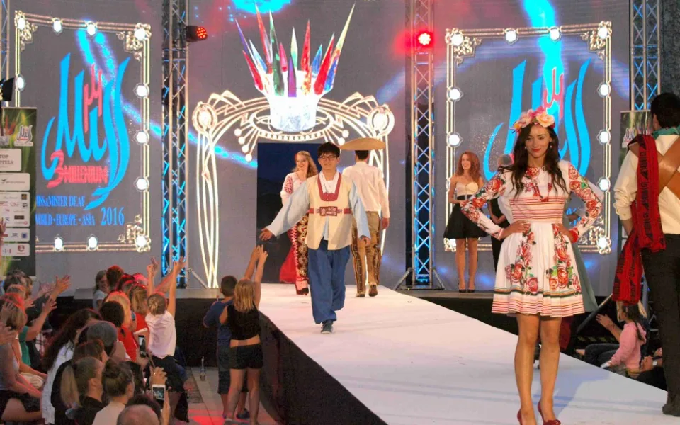 World Fashion Show 2016