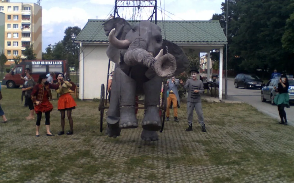 Cirkus bez násilí