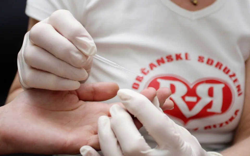 Testování HIV