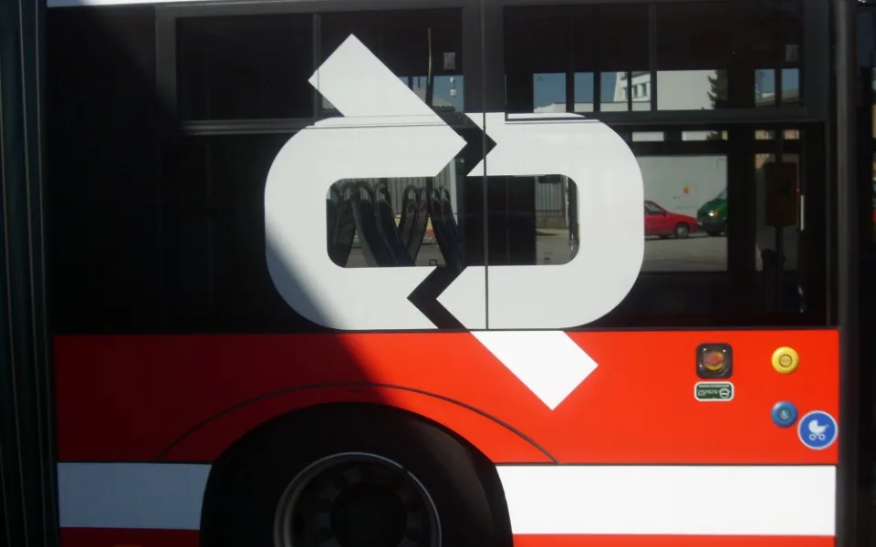Českobudějovický dopravní podnik má nové logo a připravuje další novinky