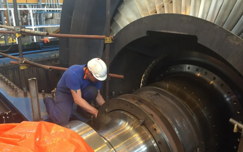 Upravit nastavení turbíny znamená provést desítky měření a množství výpočtů