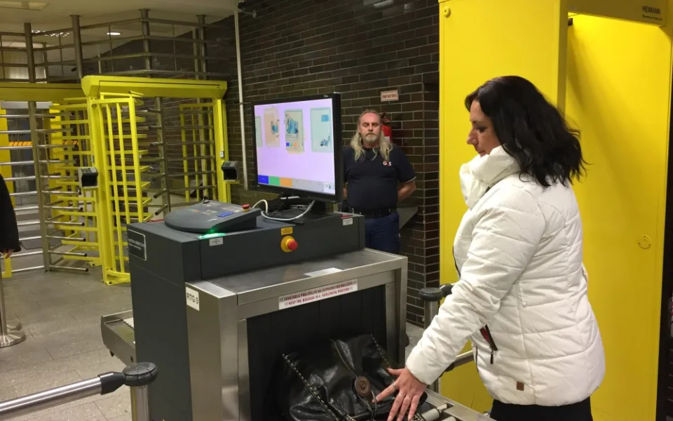 Nový rentgen rozšíří kontroly vstupu do Jaderné  elektrárny Temelín