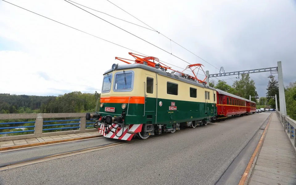 Lokomotiva Bobinka