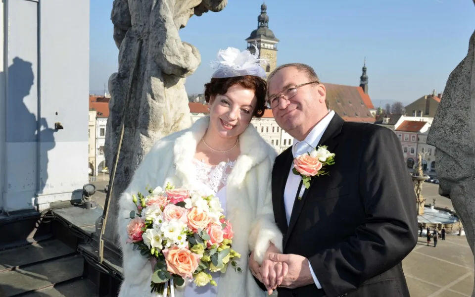 Novomanželé Štefan a Bronislava Holubjákových.