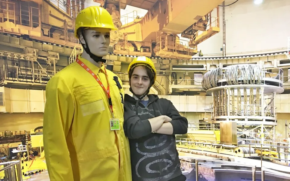 Spojený Denis Fana si zápozoval i s Karlem Uránkem v novém fotokoutku infocentra.