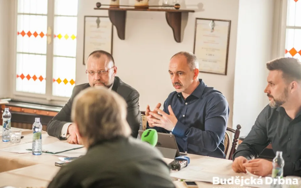 Zleva Jan Bartošek, Martin Kuba a Jiří Švec