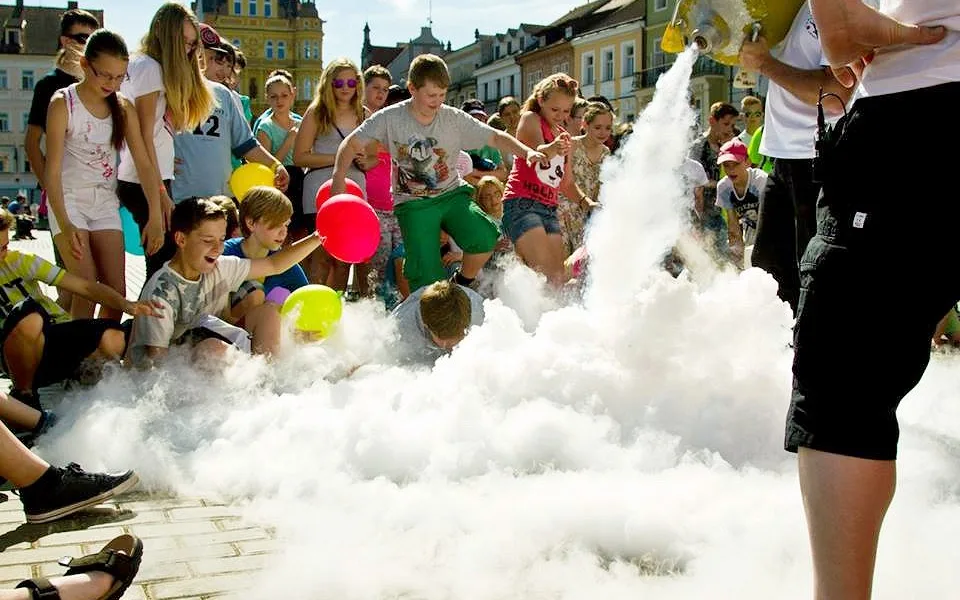 Zajímavé fyzikální pokusy budou k vidění v sobotu odpoledne v temelínském infocentru.