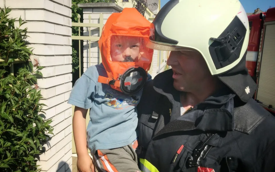 Evakuce dětí ze školky bylo námětem důležitého hasičského cvičení