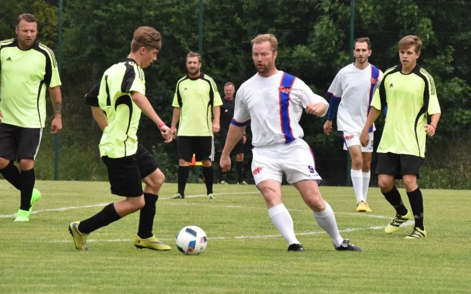 Sportovní odpoledne ve Strunkovicích.