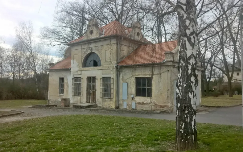 Nejstarší budova písecké nemocnice, která se dodnes zachovala jako samostatně stojící objekt, by měla projít rekonstrukcí.