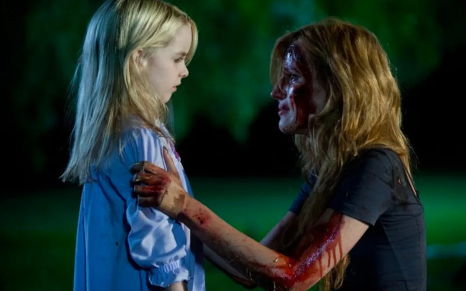 Mckenna Grace, Bella Thorne