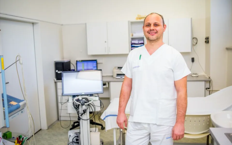 Cerebrovaskulárního sympozia v Japonsku se aktivně zúčastní neurochirurg Jiří Fiedler z českobudějovické nemocnice.