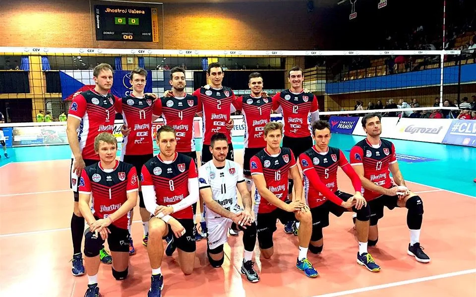 Volejbalisté Jihostroje přišli o Ligu mistrů ve zlatém setu.