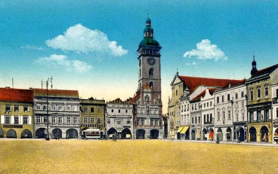 Náměstí s Černou věží po roce 1909